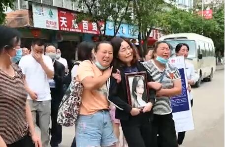 【最新后续】南京被害女生家属希望严惩凶手 具体是什么情况？