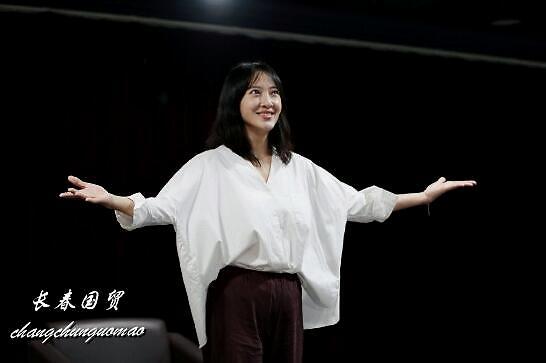 聂远老婆近照曝光，身材苗条小腹平平破怀孕传闻