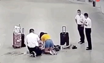 力挺!学校回应医学生救人无效遭恶评:拟授校长特别奖