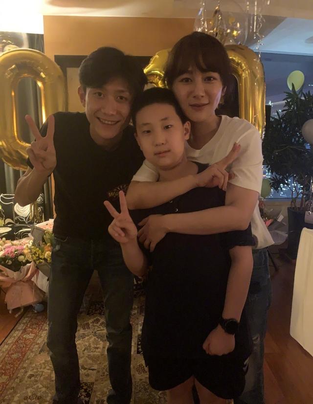 活久见!宋丹丹60岁生日宴众星云集 杨紫张一山同框,刘涛华晨宇送祝福
