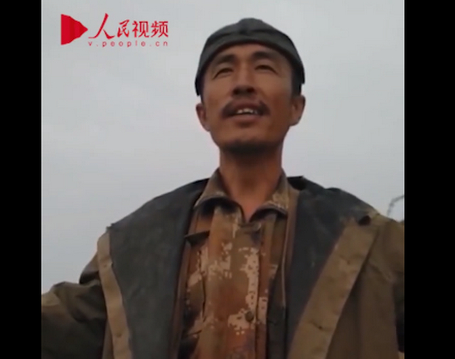 有梦想谁都了不起!农民工工地播音腔朗诵再别康桥 已经坚持朗读17年!