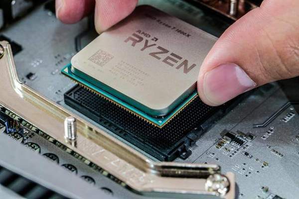 全新AMD处理器曝光:采用Zen3架构,预计年底发布