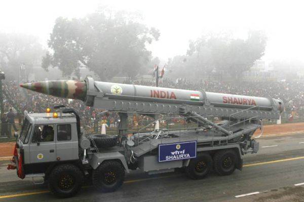 威慑中国？印军近期频频试射新型导弹