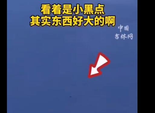 是什么?曝长白山天池出现不明物体 天池水怪是什么?附详情!