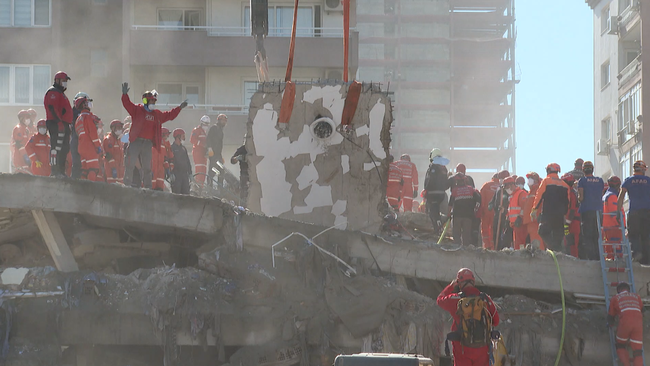 爱琴海地震致土耳其73人遇难 961人受伤