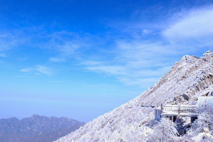 冰雪奇缘!秦岭太白山雪后雾凇美景 仿佛置身冰雪童话世界