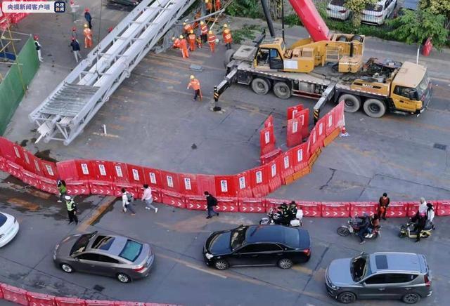 广州在建洛溪大桥人行桥今发生垮塌，没有造成人员伤亡