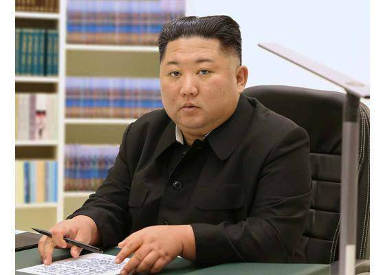 金正恩手写新年贺卡致人民，朝鲜即将召开劳动党第八次代表大会