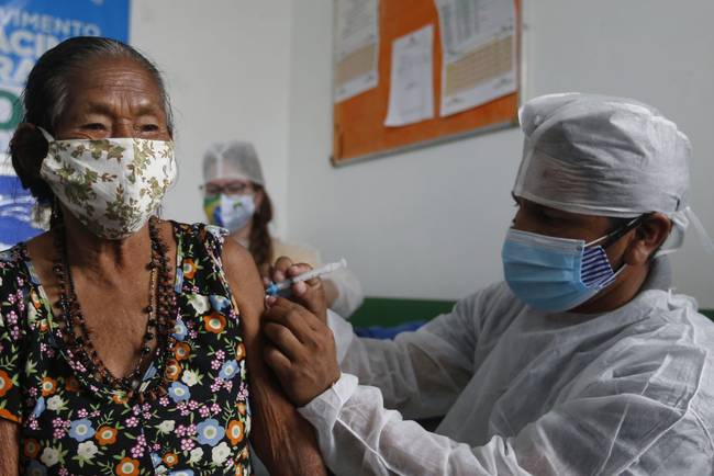 巴西亚马孙州原住民接种中国新冠疫苗