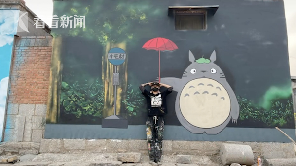 太治愈了!90后小伙把乡村粉刷成网红打卡地