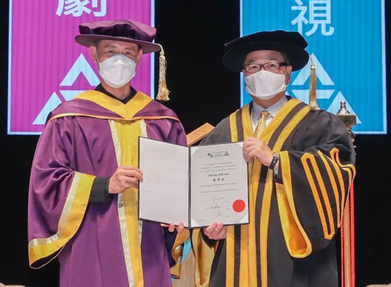 点赞！张学友获颁香港演艺学院荣誉博士，现场照片被曝光