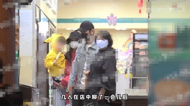 人家好着呢!黄晓明Baby带儿子就医,黄晓明因减肥身体出问题