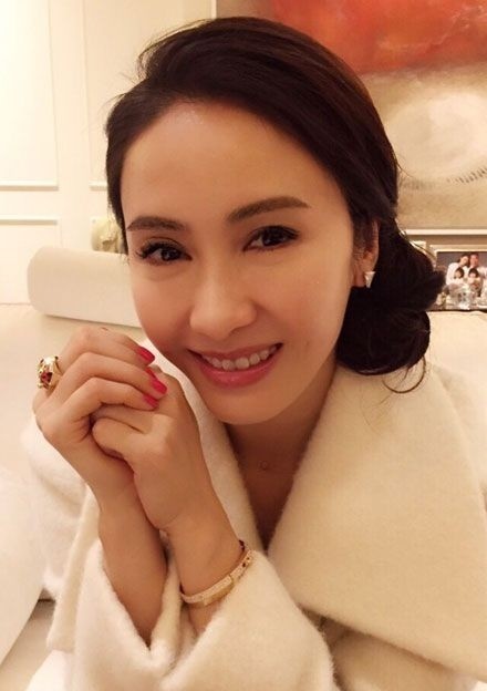 岁月不败美人!李嘉欣晒与黎姿聚会合照 网友:真·绝代芳华