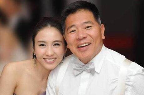 岁月不败美人!李嘉欣晒与黎姿聚会合照 网友:真·绝代芳华