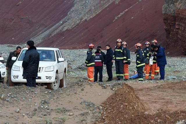 21人遇难天灾还是人祸?新华社：甘肃山地马拉松4大疑问待解