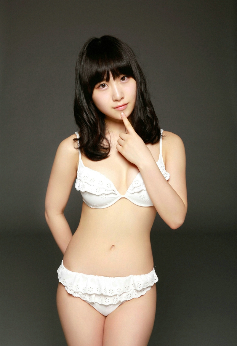 清新黑长直90后白皙美女内衣性感甜美动人