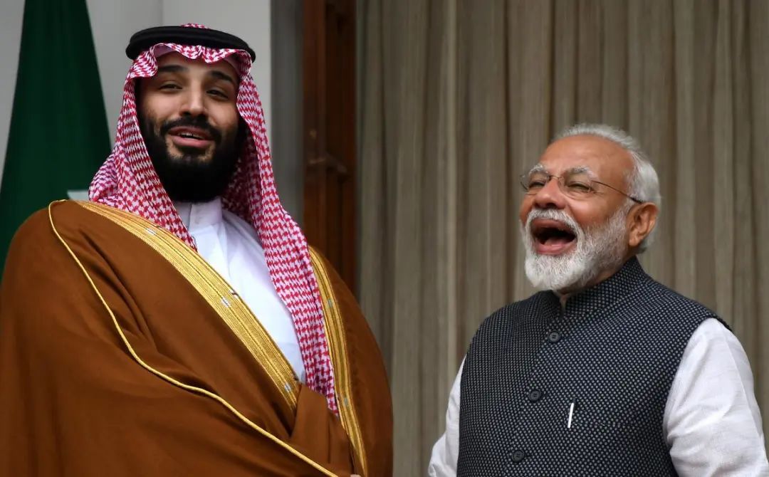 沙特王储兼首相穆罕默德·本·萨勒曼（左）和印度总理莫迪 资料图