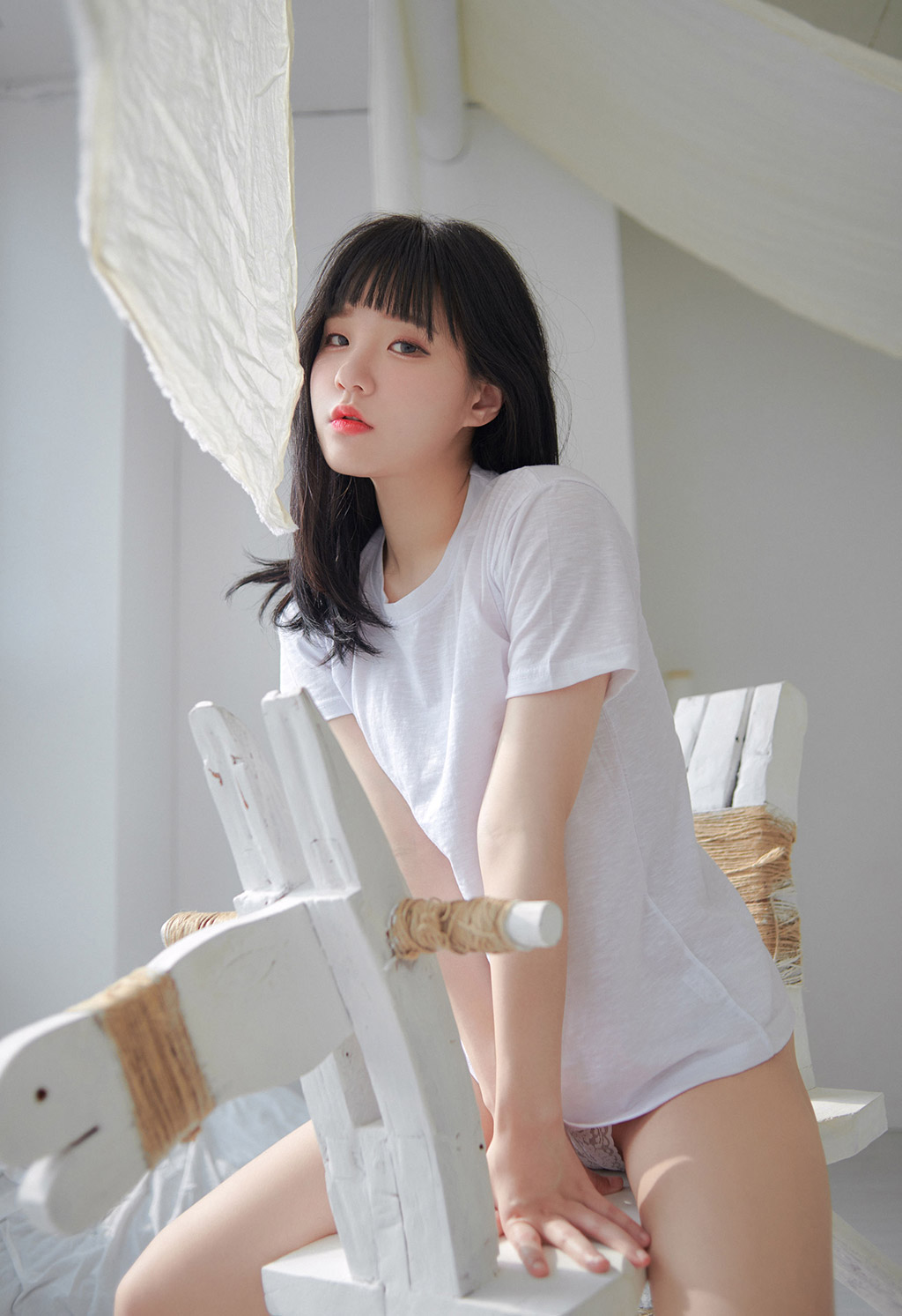 Jenny居家性感背心软糯可人