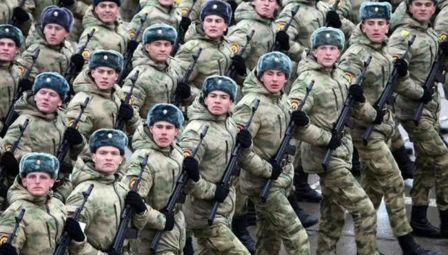普京签署春季征兵令 将征召14.7万人加入俄武装部队