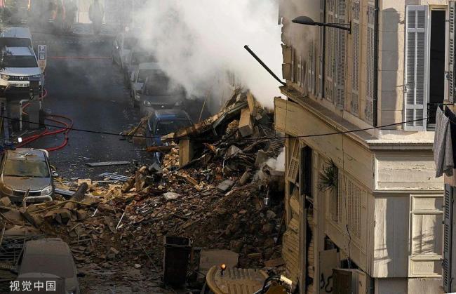 法媒：消防部门已从马赛爆炸建筑废墟发现两具遗体