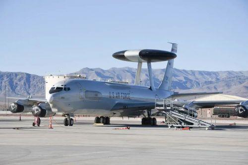 迅速下单，催促“交货”，美空军采购E-7的背后