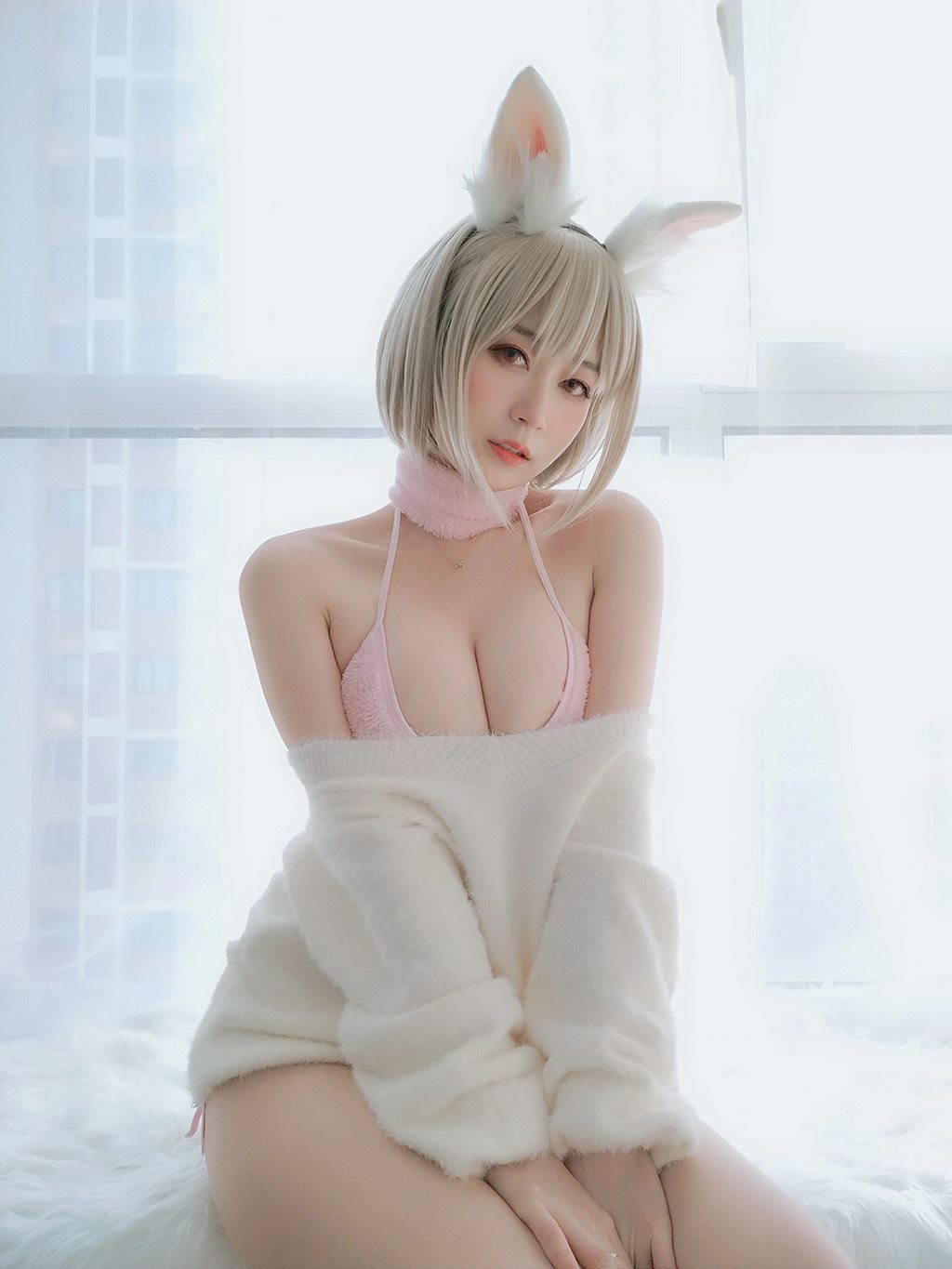 性感少女白银81白色毛衣加粉色内衣性感私房写真集