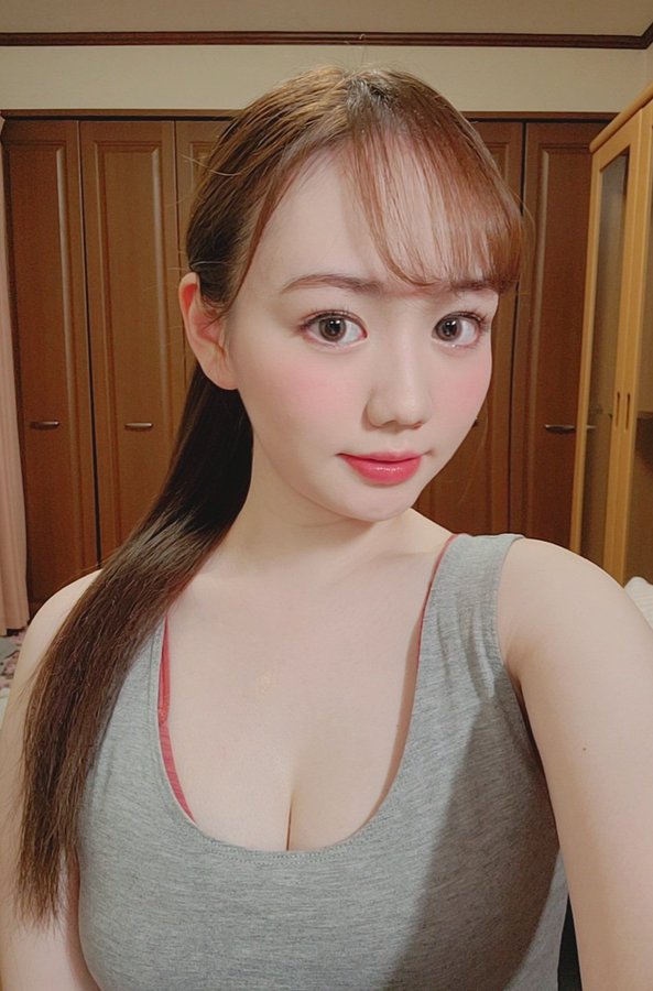 梦碎!F罩杯日俄混血美少女“安娜”闪电宣布下个月引退、专心做泡泡浴风俗店!