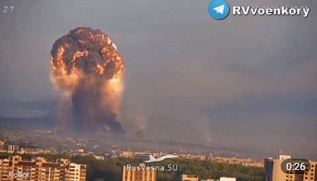 北约援乌弹药库被俄摧毁 网传视频显示现场腾起巨大蘑菇云