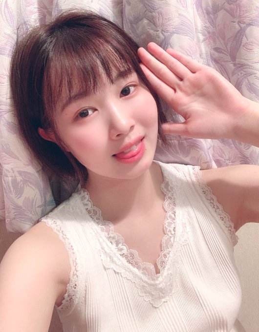 清纯无暇!贫乳小只马“几田町”出道!平常竟在铁工厂担任女工!
