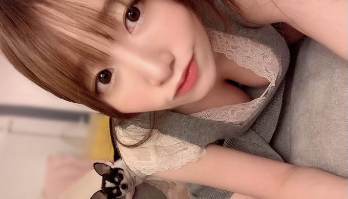 悲报！E罩杯青筋乳美少女“富田优衣”正式发表引退宣言！