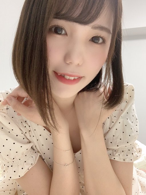 SOD女子社员报到！B罩杯甜美OL“佐佐木夏菜”AV出道！