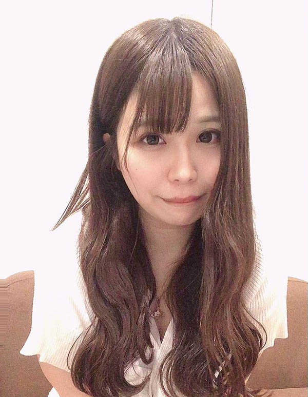 人小胸大!E罩杯巨乳小只马“望月亚美”隐藏版新人素人女优!