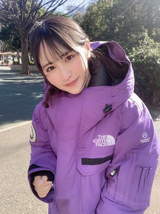 初长成！C罩杯偶像级美少女“小野六花”出道将满一年展现万种风情！