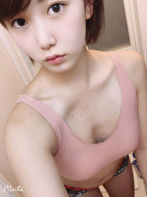 正面全裸！ E罩杯短发美少女「儿玉玲奈」破尺度福利照毫不手软大秀美胸！