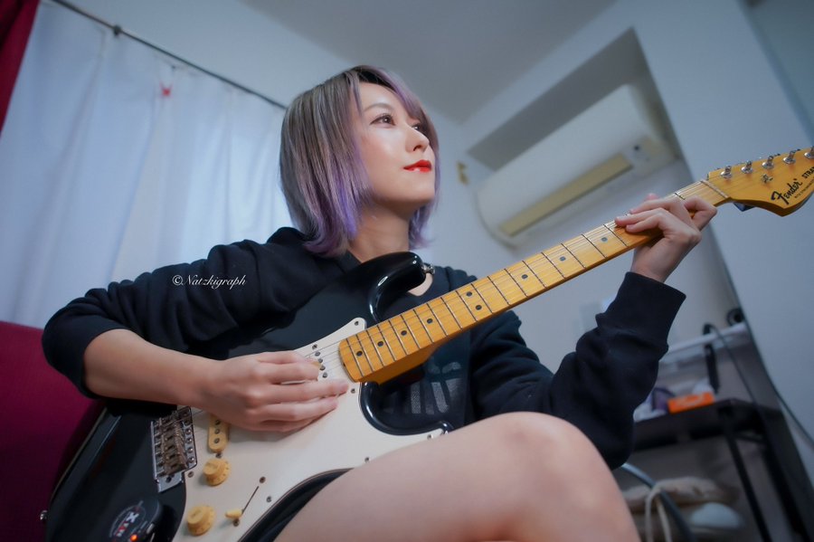 职业吉他手！ 摇滚系辣妹「水乃渚月」AV出道！