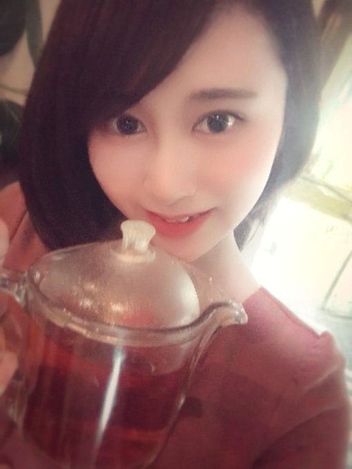 气质甜美！ 美女秘书新人「樱井麻美」AV出道