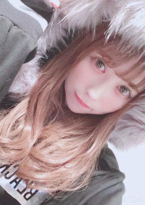 雪白胸弹来袭！ F罩杯大尺度写真偶像「塚本奈子」AV出道！