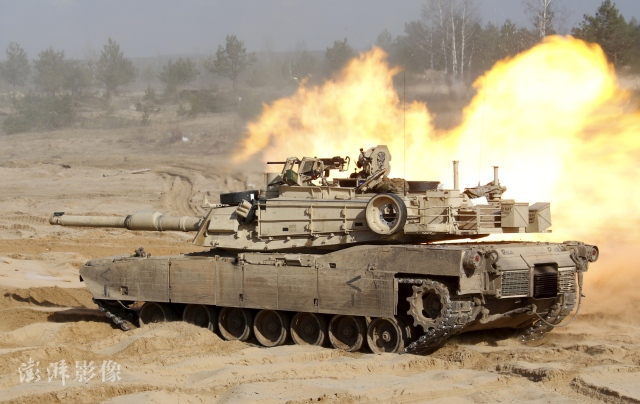 乌军反攻之际，美媒爆料：拜登政府将向乌提供用于坦克的贫铀弹