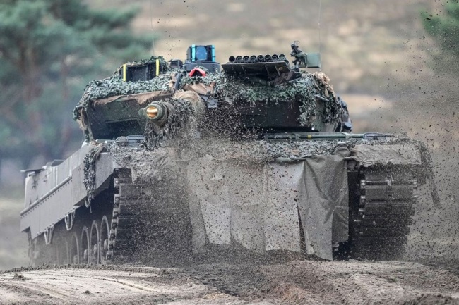 俄正向摧毁“豹”式坦克等西方装备的军人发放奖金