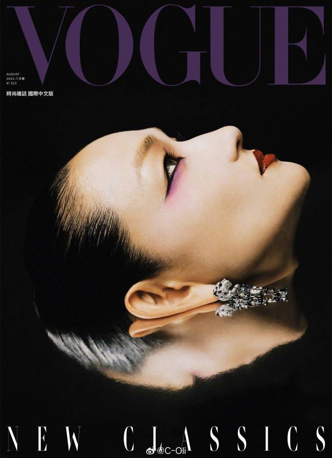 日本知名模特富永爱登上台版Vogue八月刊