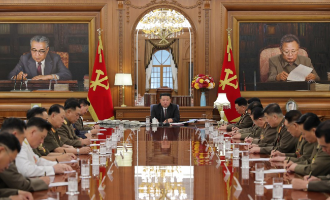 朝鲜召开重要会议，“做好一切战争准备”列入议程讨论