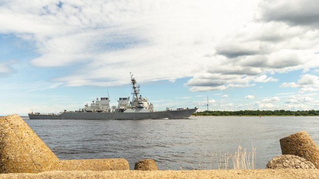 用满四十年：美国海军决定再延长4艘“伯克”服役寿命