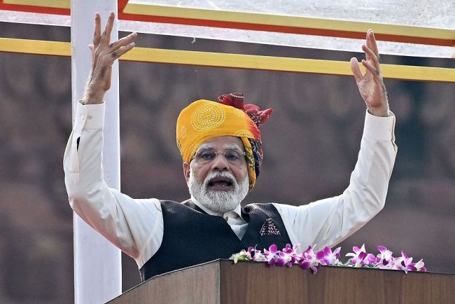 莫迪独立日演讲许诺印度五年内成世界第三