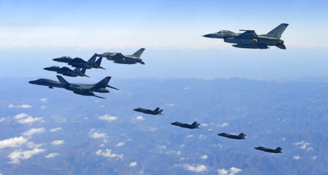 美媒曝美战略司令部司令首访韩日再提“延伸威慑”，还扯上中俄朝