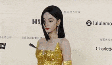 内娱倾国倾城美人！31岁的迪丽热巴，魅力四射性感撩人！
