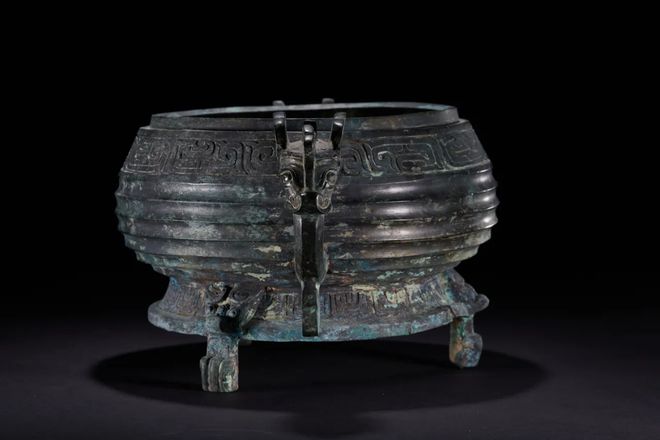 美国男清旧物不起眼铜碗！竟是中国2800年前文物失窃40年回乡了