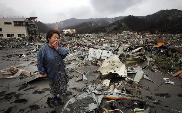 比日本地震更可怕的是评论区