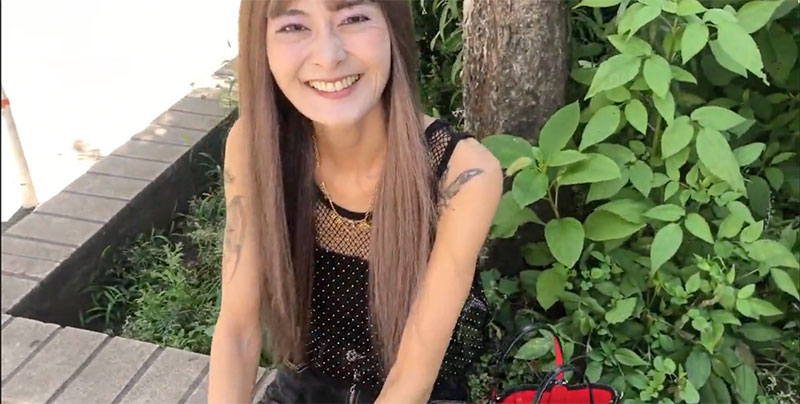 解密！那位Tiktok曾有七万追踪、帐号被冻结于是拍了无码的辣妹是？ ... ...
