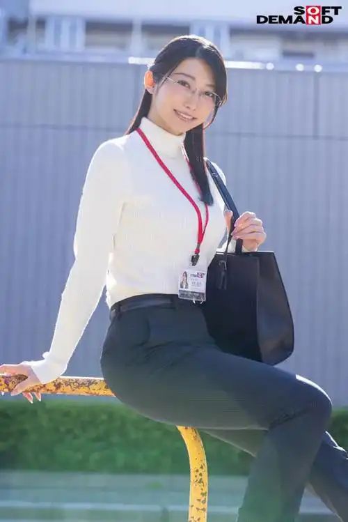 7月销售排行榜、瀬戸环奈继续无敌，而她强得像鬼！