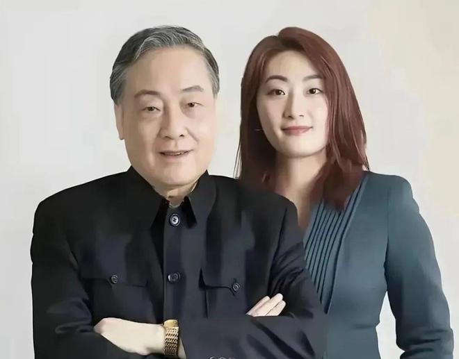 宗庆后遗产风波出新剧情，18亿美元来源成谜，宗馥莉被质疑受牵连